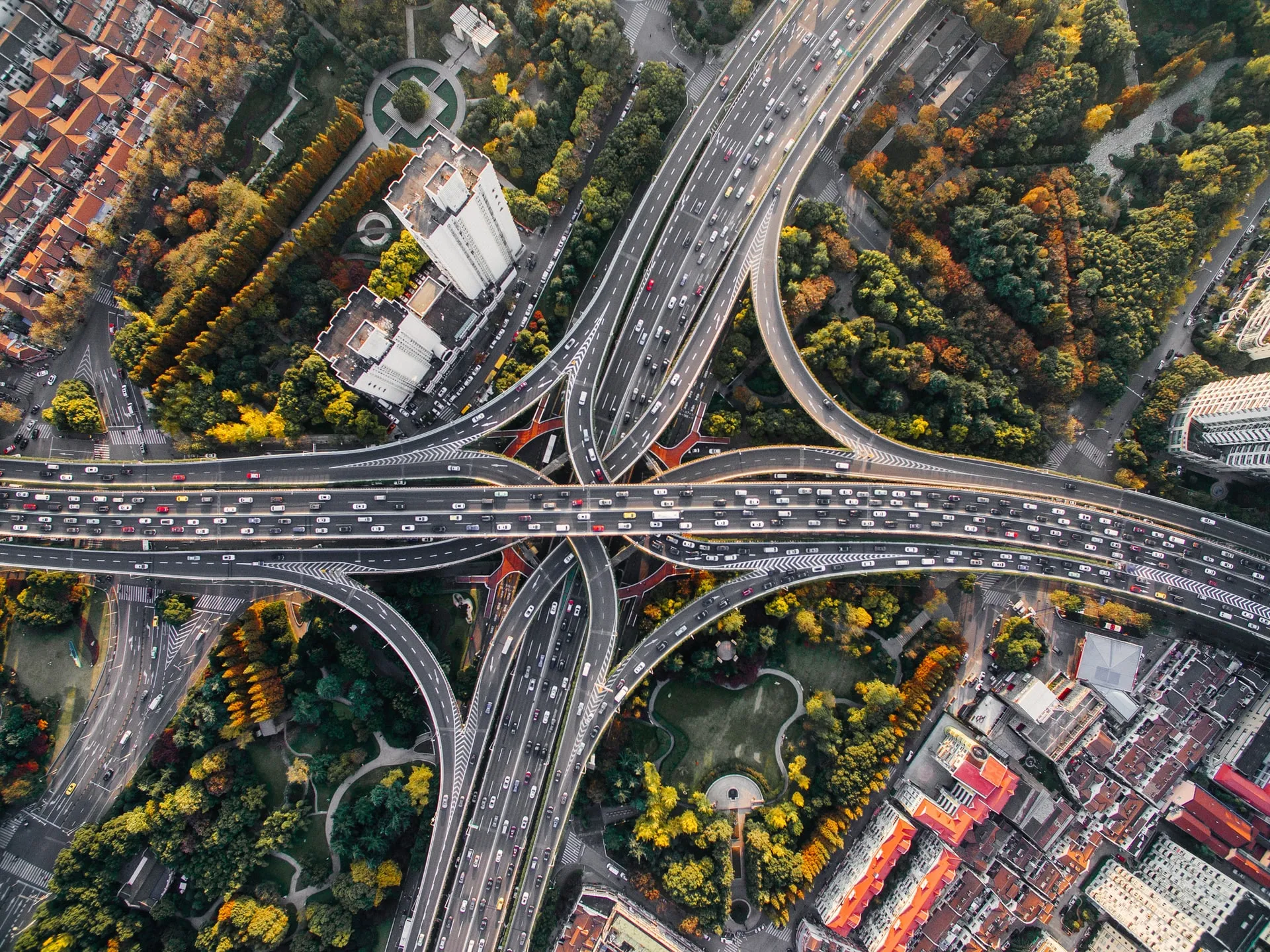 vista aérea de cruce de carretera.
