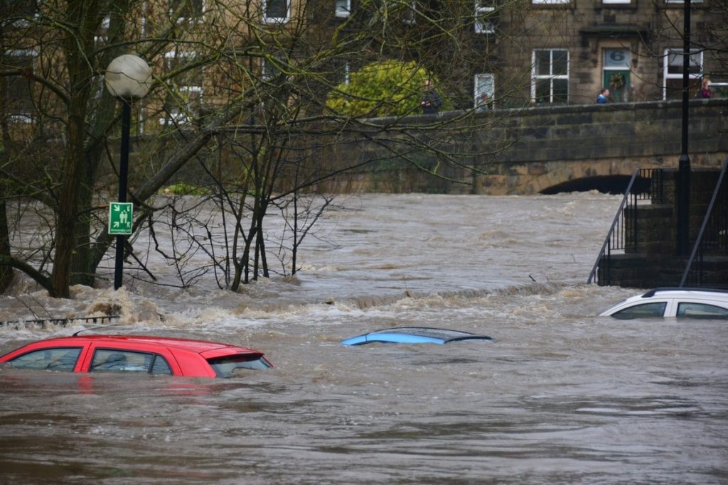 Autos inundados